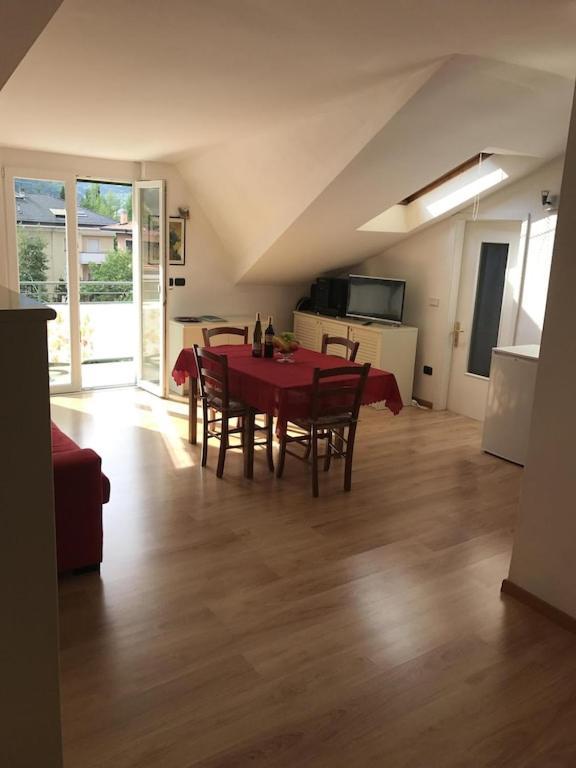Casa Filippo Large 3 Room Apartment, Close To The Beach, Free Wifi Internet 加尔达湖滨 外观 照片